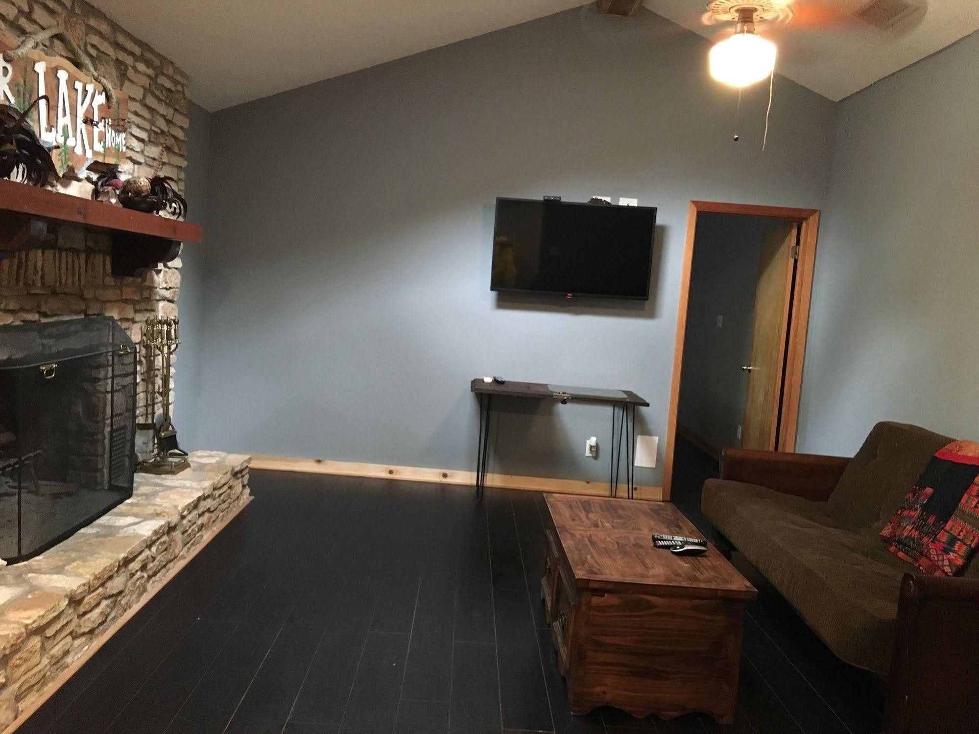 The Cove Bnb Hudson Bend Exterior foto